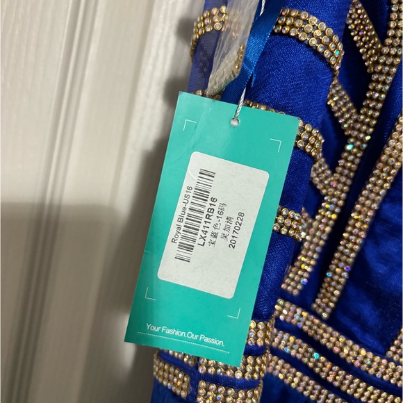 Amazon Prom Dress - Picture 4 of 5